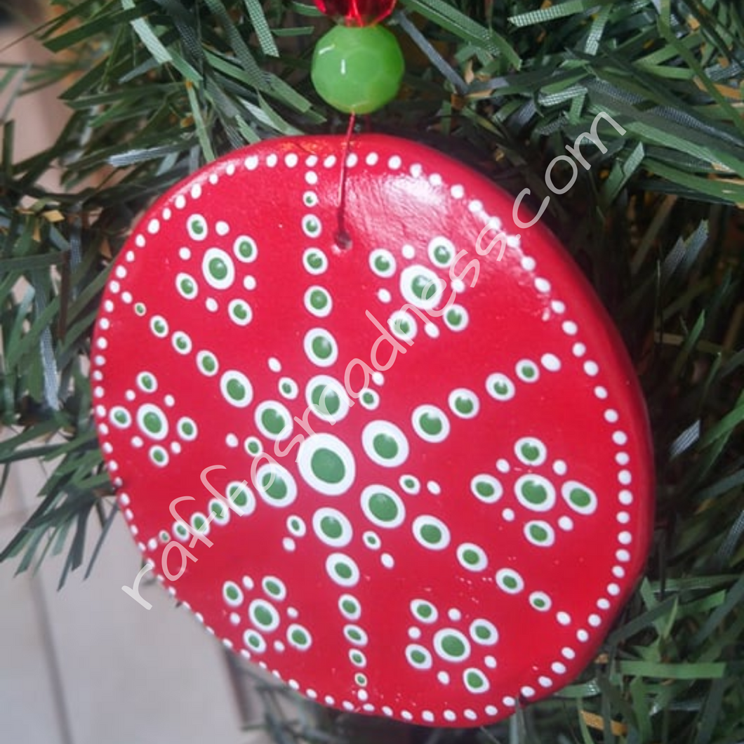 Clay Ornament Green, Red & White Mandala